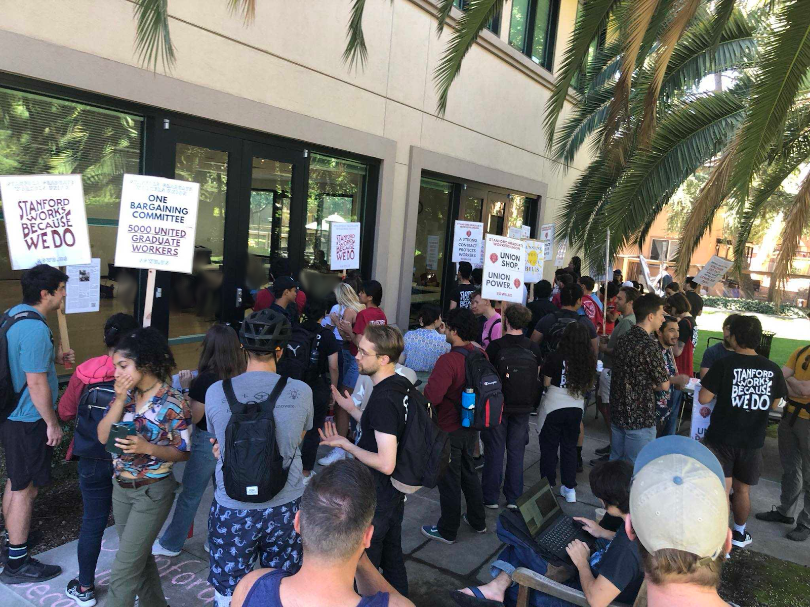 Picture of Pack The Lawn Event From Outside the Bargaining Room